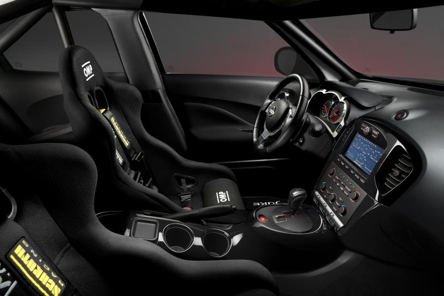  Nissan Juke-R Concept 2012 года  (фото 12 из 41)